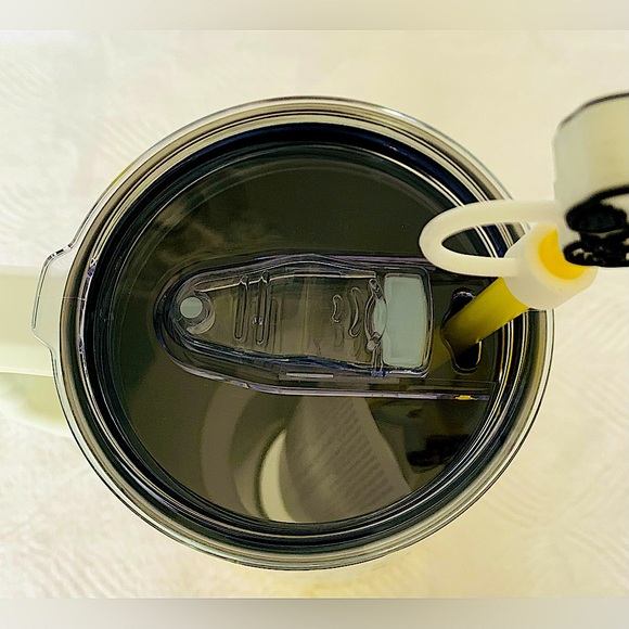 Peanuts Snoopy and The Gang Summer Fun Tumbler - 40 oz - Picture 10 of 13